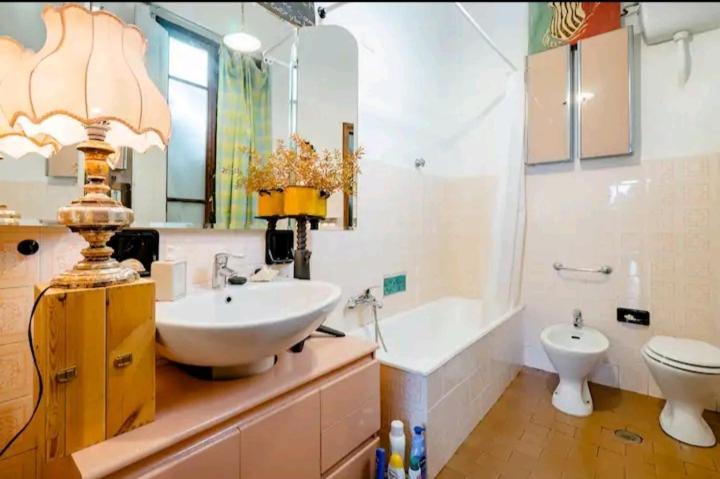 Urban Utopia Bed and Breakfast Florencia Exterior foto